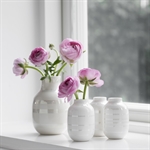 Kähler Omaggio vaser 3-pak højde 8 cm perlemor med blomster - Tinashjem